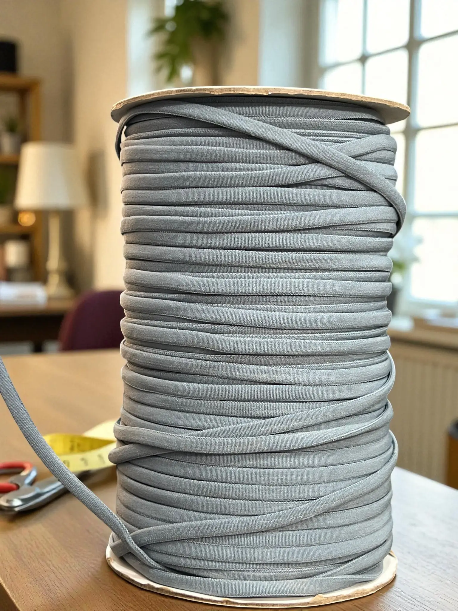 גומי ספגטי אפור בהיר