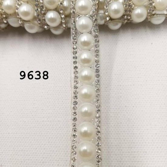 פס פנינים עם שיבוץ אבני קריסטל – נמכר לפי מטר