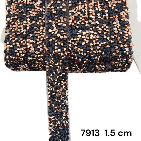 סרט אבנים כחול‑נחושת פירמידלי עם דבק 1.5 ס״מ 7913