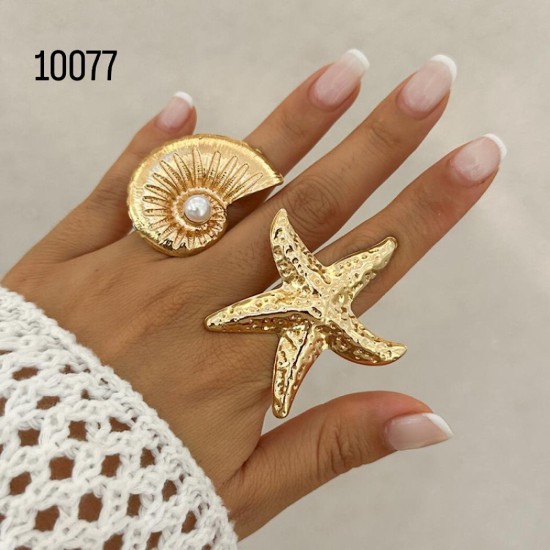 קישוטי מתכת ים – צדף עם פנינה וכוכב ים מוזהב 