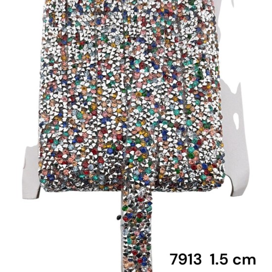 סרט אבנים מולטי‑קלר כסוף פירמידלי עם דבק 1.5 ס״מ 7913