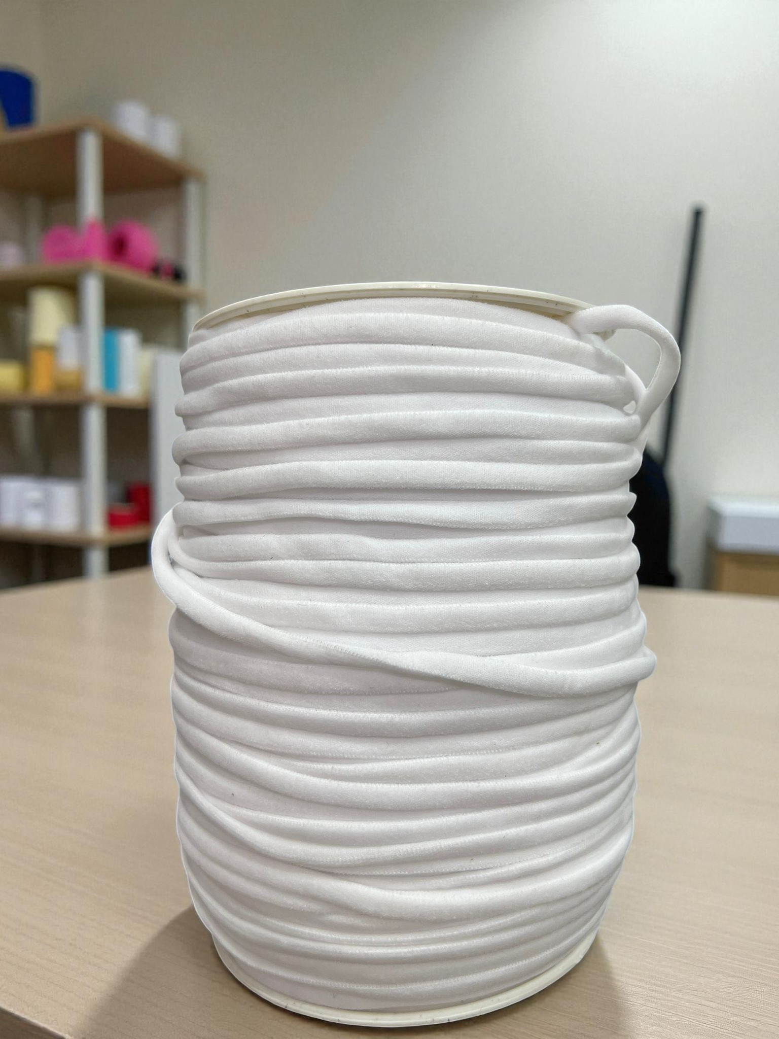 גומי ספגטי לבן